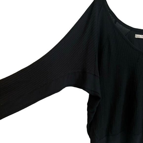 We The Free Waffle Knit Slouchy Oversized Off the Shoulder Long Sleeve Top Med - Picture 3 of 6